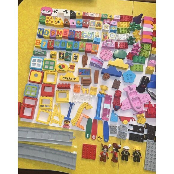 Lego DUPLO 7 lbs Bulk Train Figures Castle Auto ABC #s Flowers Bricks VTG & MOD - Picture 4 of 16